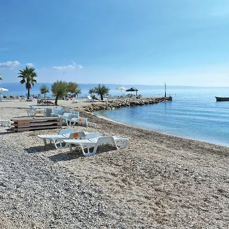 3 Bedroom Stunning In * Podstrana